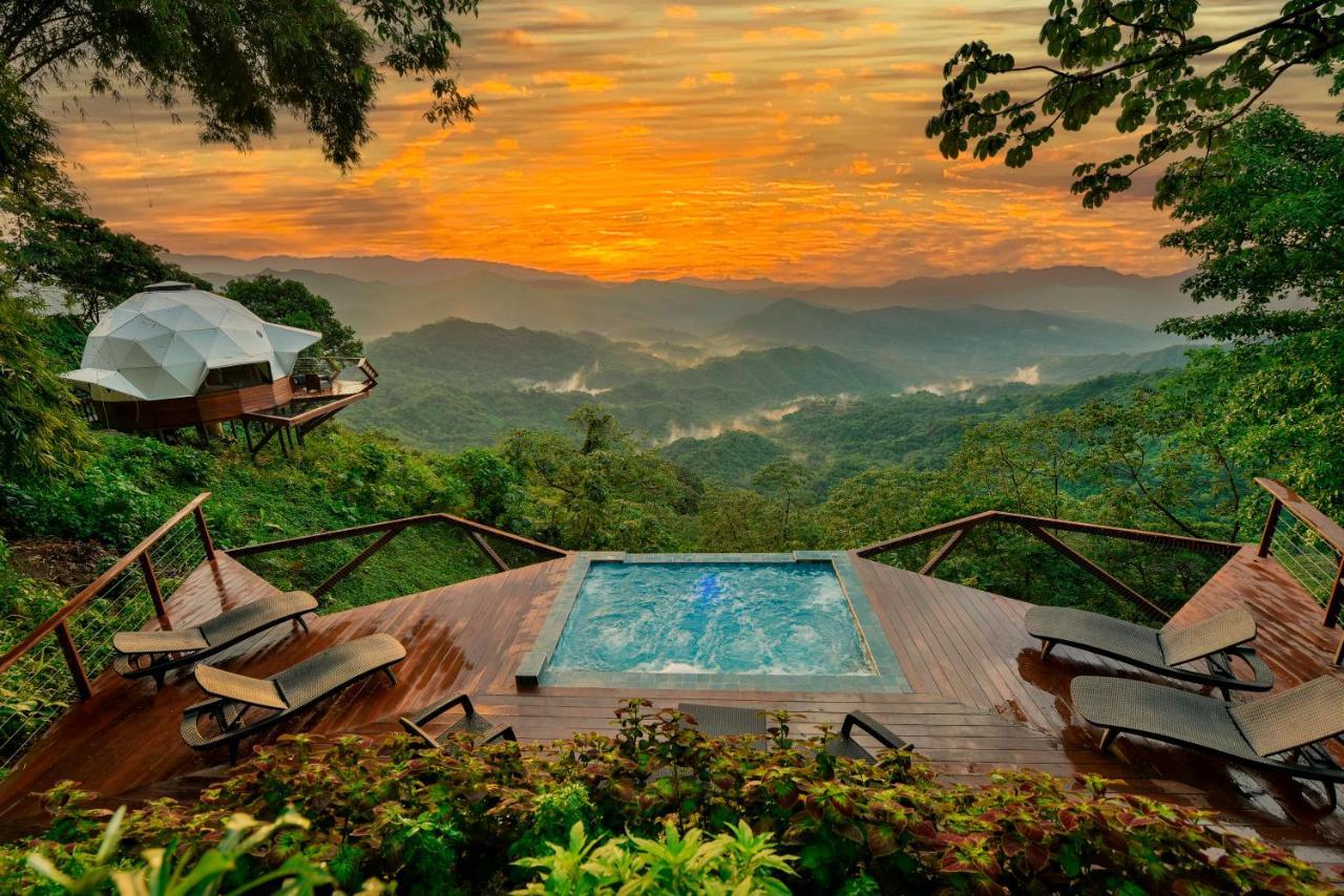 Trekker Glamping Hotel Minca Exterior photo