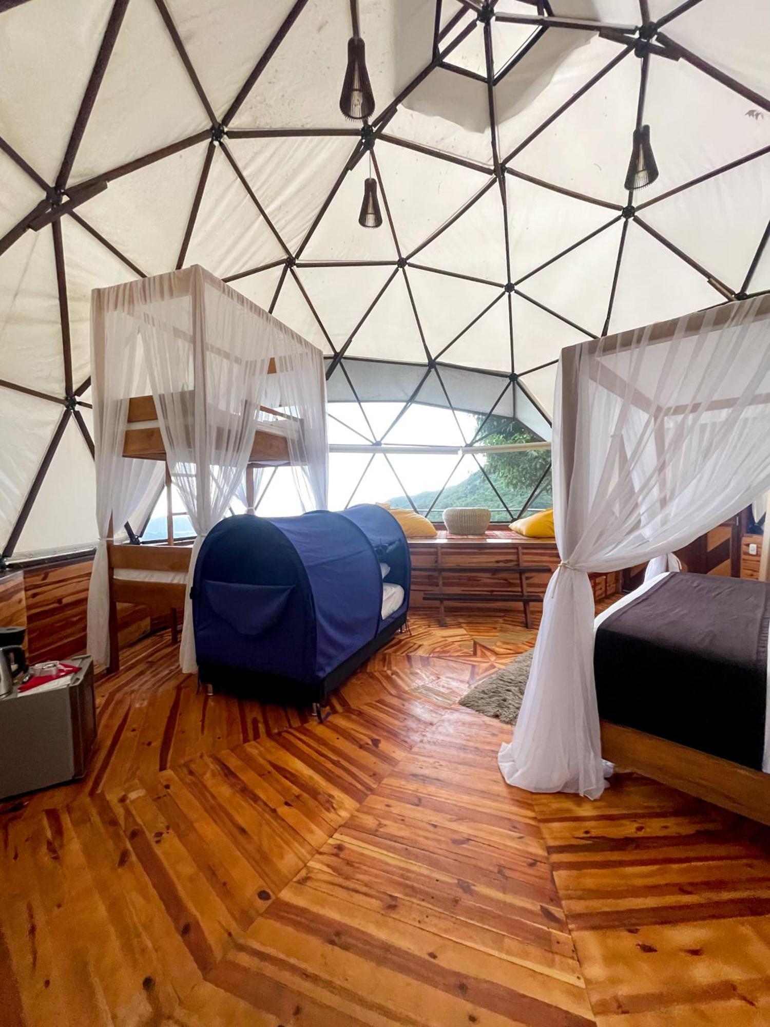 Trekker Glamping Hotel Minca Exterior photo