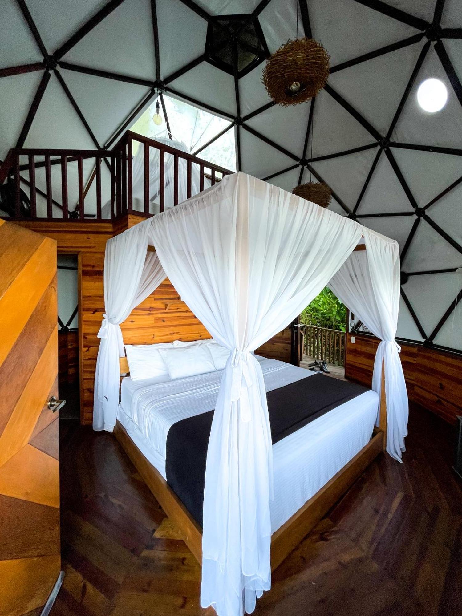 Trekker Glamping Hotel Minca Exterior photo