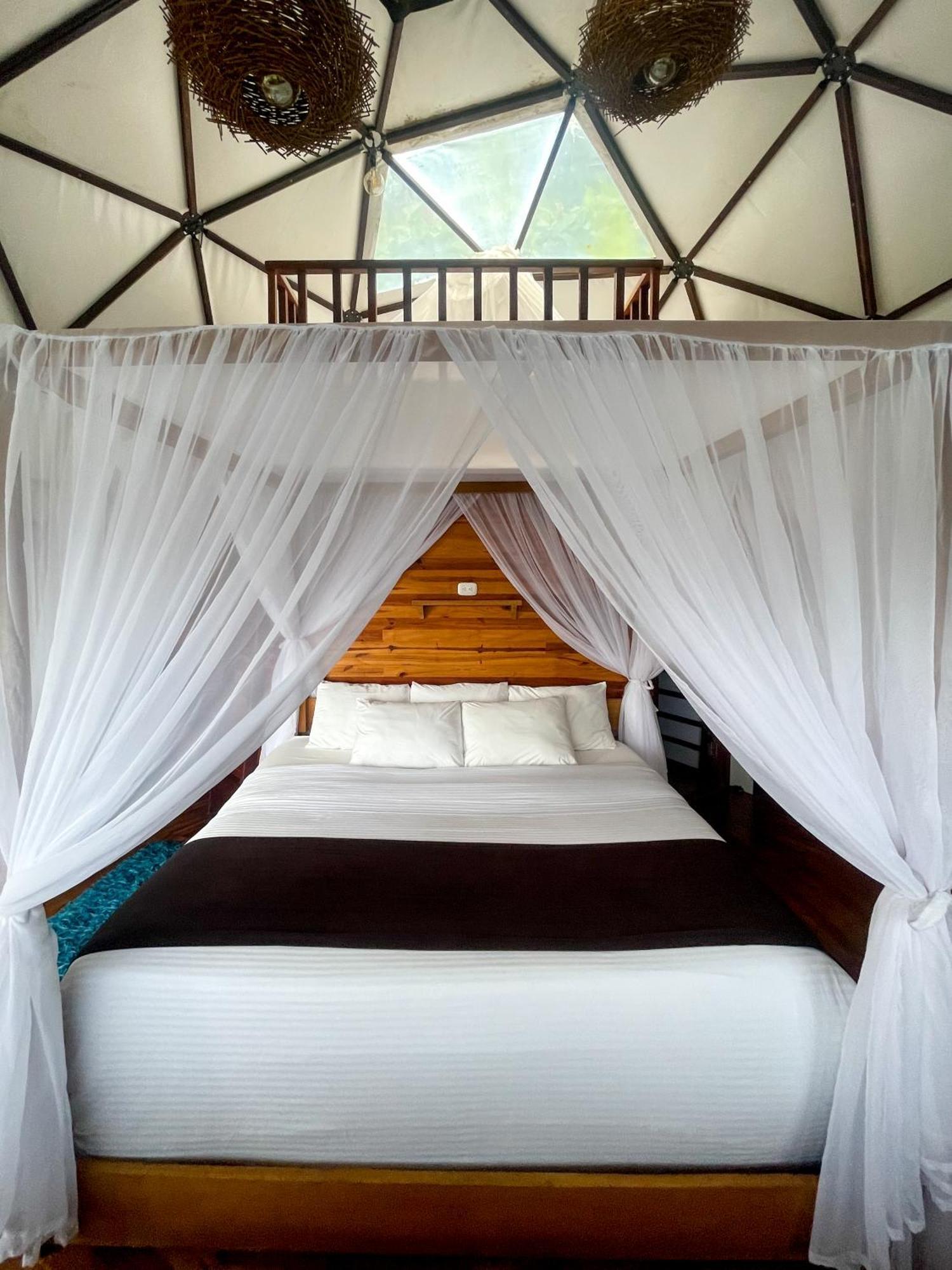 Trekker Glamping Hotel Minca Exterior photo